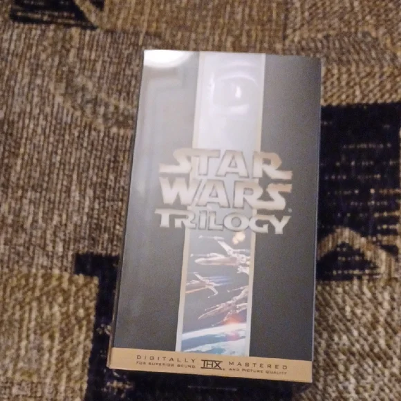 Star Wars Trilogy - VHS Box Set - Picture 1 of 14